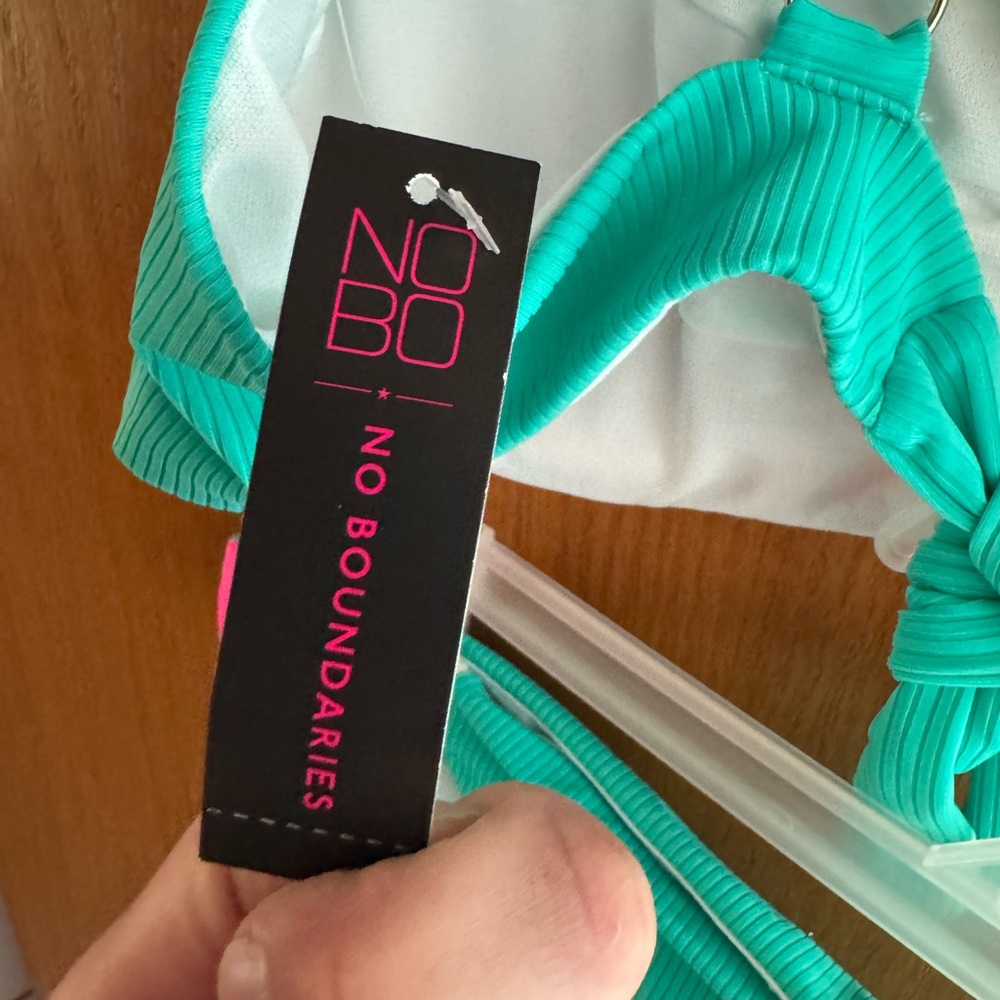No Boundaries Aqua and Pink Bikini Set - Picture 9 of 10